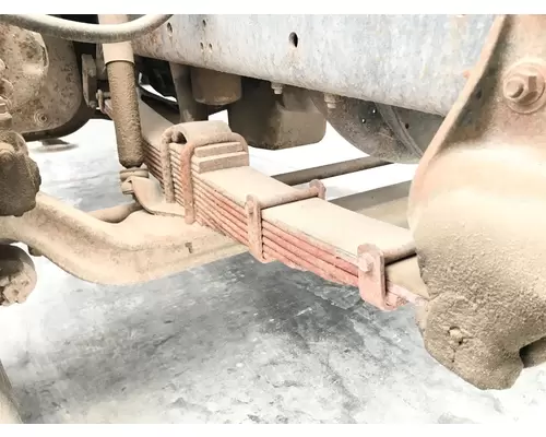 International 4900 Leaf Spring, Front
