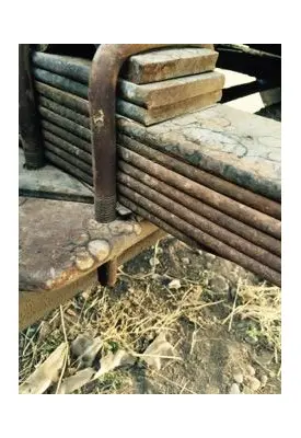 International 4900 Leaf Spring, Front