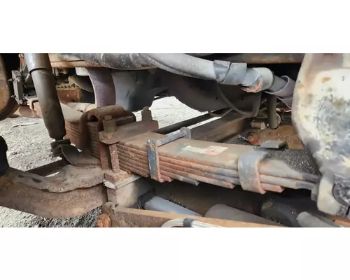 International 4900 Leaf Spring, Front