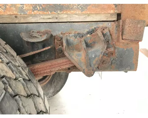 International 4900 Leaf Spring, Rear