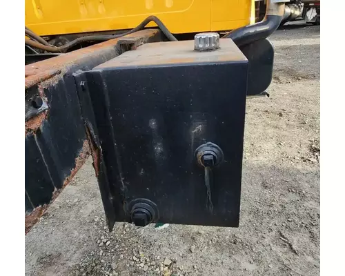 International 4900 Miscellaneous Parts