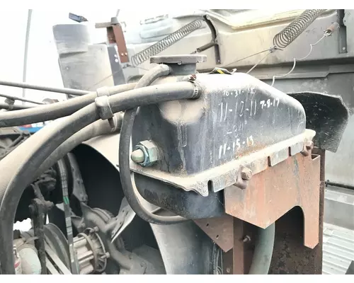 International 4900 Radiator Overflow Bottle  Surge Tank