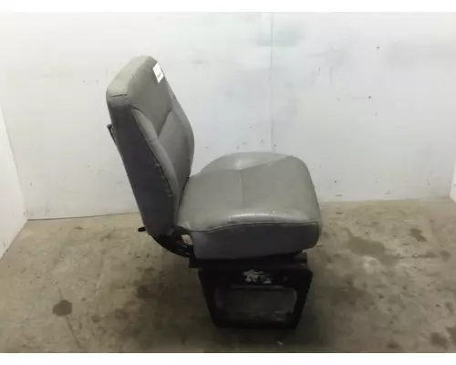 International 4900 Seat (non-Suspension)