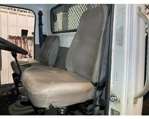 International 4900 Seat (non-Suspension)