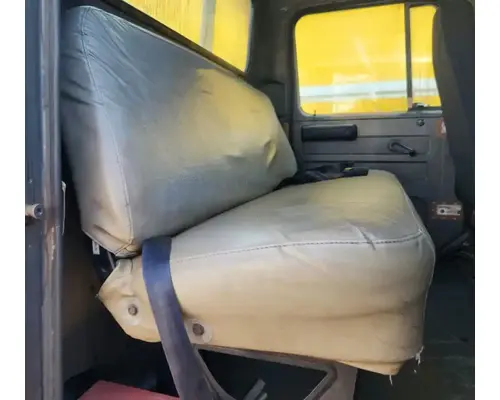 Seat, Front International 4900 Complete Recycling Group LLC