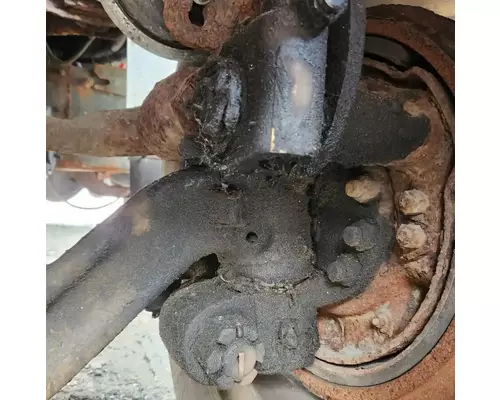 International 4900 Spindle  Knuckle, Front