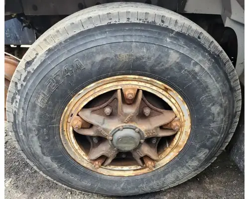 Spindle / Knuckle, Front International 4900 Complete Recycling Group LLC