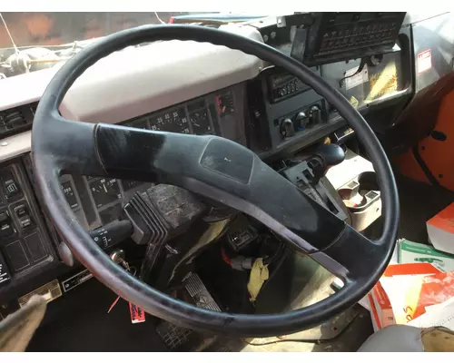 International 4900 Steering Column