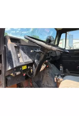 International 4900 Steering Column