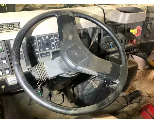 International 4900 Steering Column