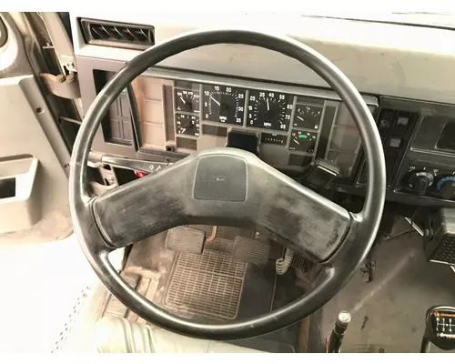 International 4900 Steering Column