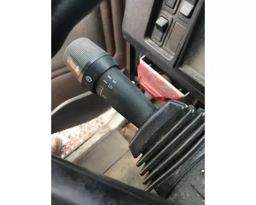 International 4900 Steering Column