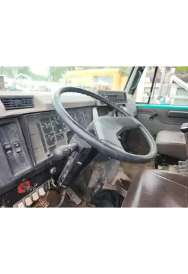 International 4900 Steering Column