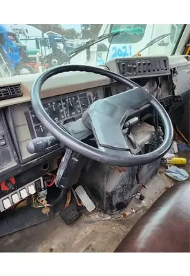 International 4900 Steering Column