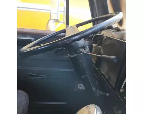 International 4900 Steering Column