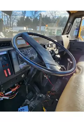 International 4900 Steering Column