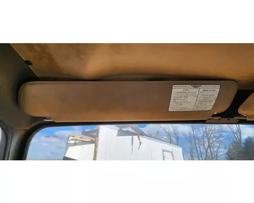 International 4900 Sun Visor (External)