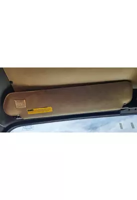 International 4900 Sun Visor (External)