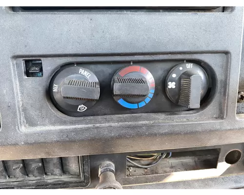 Temperature Control INTERNATIONAL 4900 Custom Truck One Source