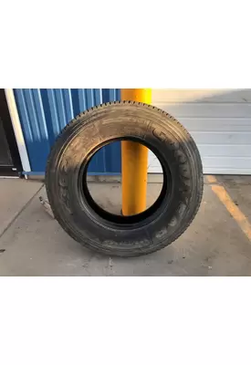 International 4900 Tires