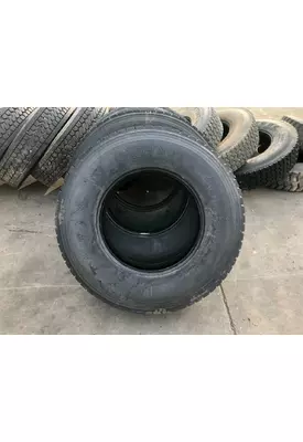 International 4900 Tires