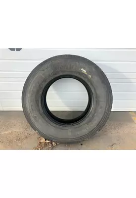 International 4900 Tires