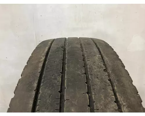 International 4900 Tires