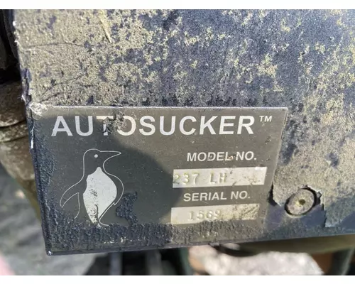 International 4900 Trailer Hitch