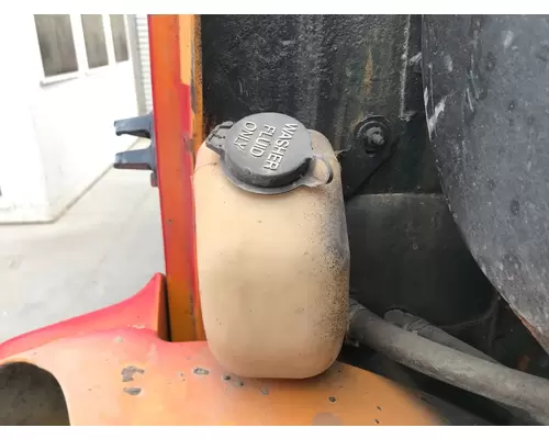 Windshield Washer Reservoir International 4900 Vander Haags Inc Cb