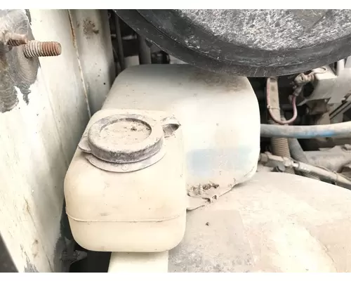 Windshield Washer Reservoir International 4900 Vander Haags Inc Cb