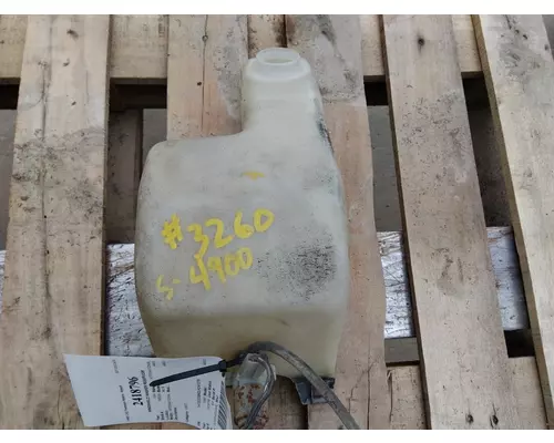 Windshield Washer Reservoir INTERNATIONAL 4900 LKQ Thompson Motors - Wykoff