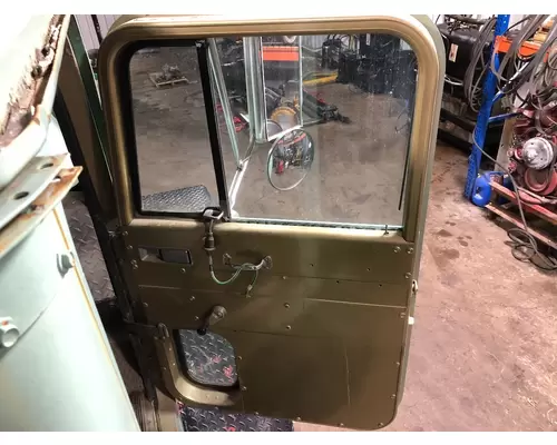 International 5000 (PAYSTAR) Cab Assembly