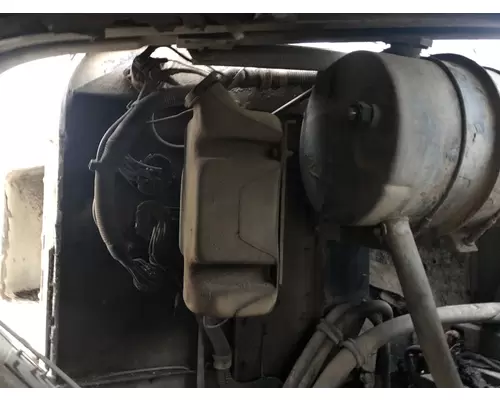 Windshield Washer Reservoir International 5000 (PAYSTAR) Vander Haags Inc Sp