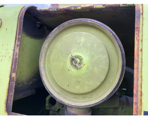 International 515 Equip Air Cleaner