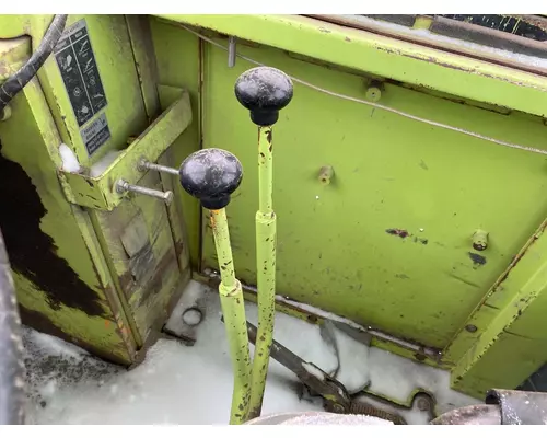 International 515 Equip Controls