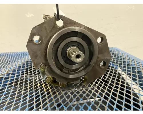 International 515 Equip Hydraulic Pump