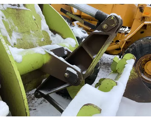International 515 Equip Linkage