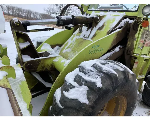 International 515 Equip Loader Arm