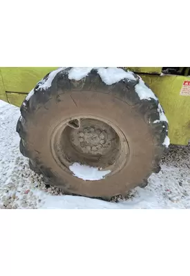 International 515 Equip Tire and Rim