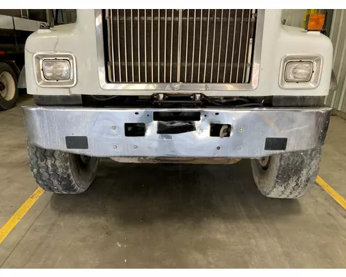 International 5500I Bumper Assembly, Front