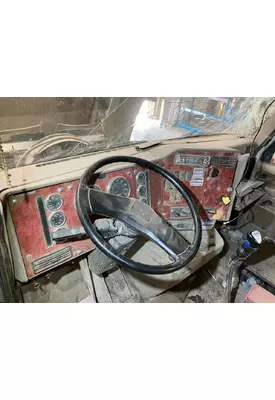 International 5500I Dash Assembly