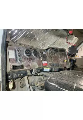 International 5500I Dash Assembly