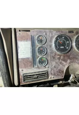 International 5500I Dash Panel