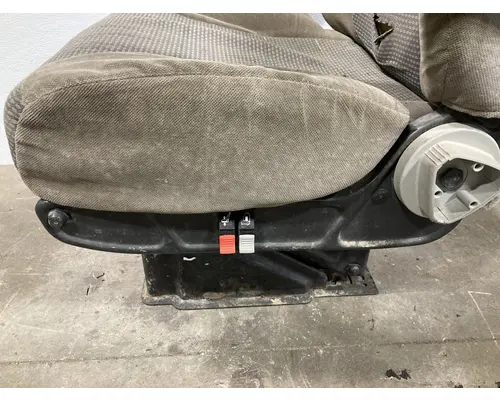 International 5500I Seat (Air Ride Seat)
