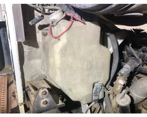International 5500I Windshield Washer Reservoir