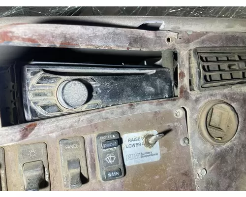 Radio International 5500I Vander Haags Inc Sf