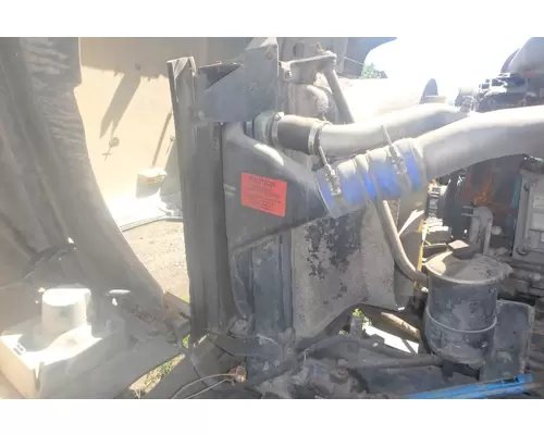 Radiator INTERNATIONAL 5500I Sam's Riverside Truck Parts Inc