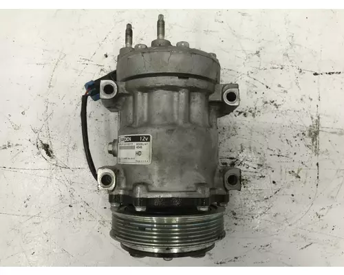 International 5600I Air Conditioner Compressor