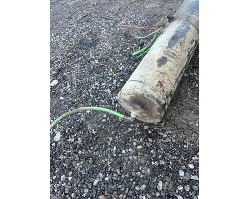 International 5600I Air Tank