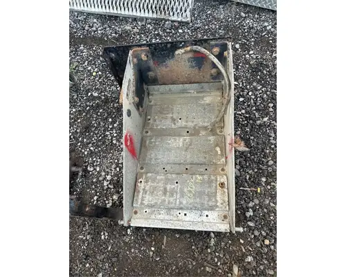 International 5600I Battery Box